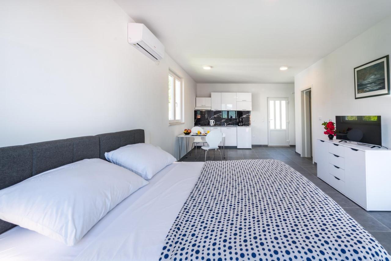 Korta Apartments Viganj Eksteriør billede