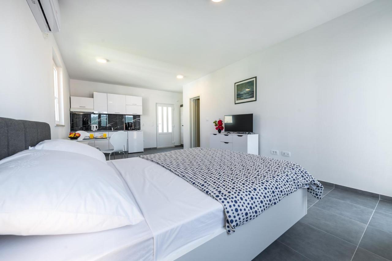 Korta Apartments Viganj Eksteriør billede